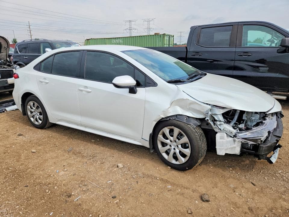 2026 TOYOTA COROLLA LE 4