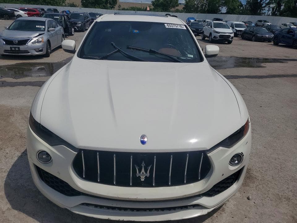 2017 MASERATI LEVANTE 5