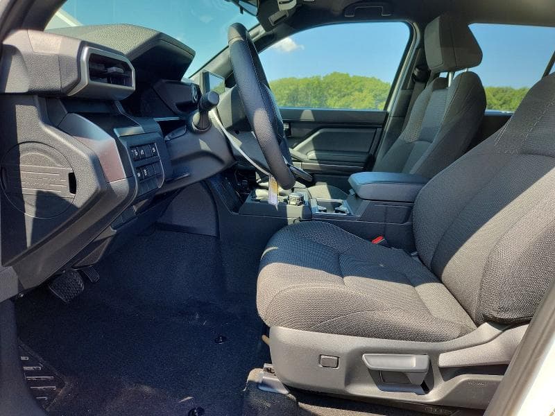 2026 TOYOTA 4RUNNER SR5 7