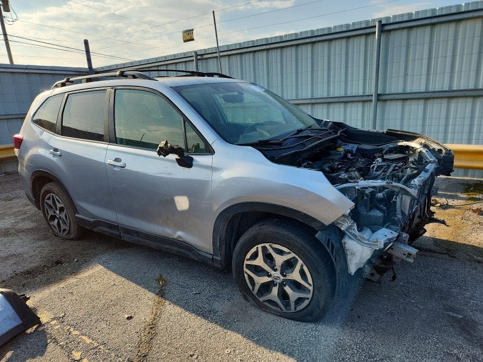2022 SUBARU FORESTER PREMIUM 4