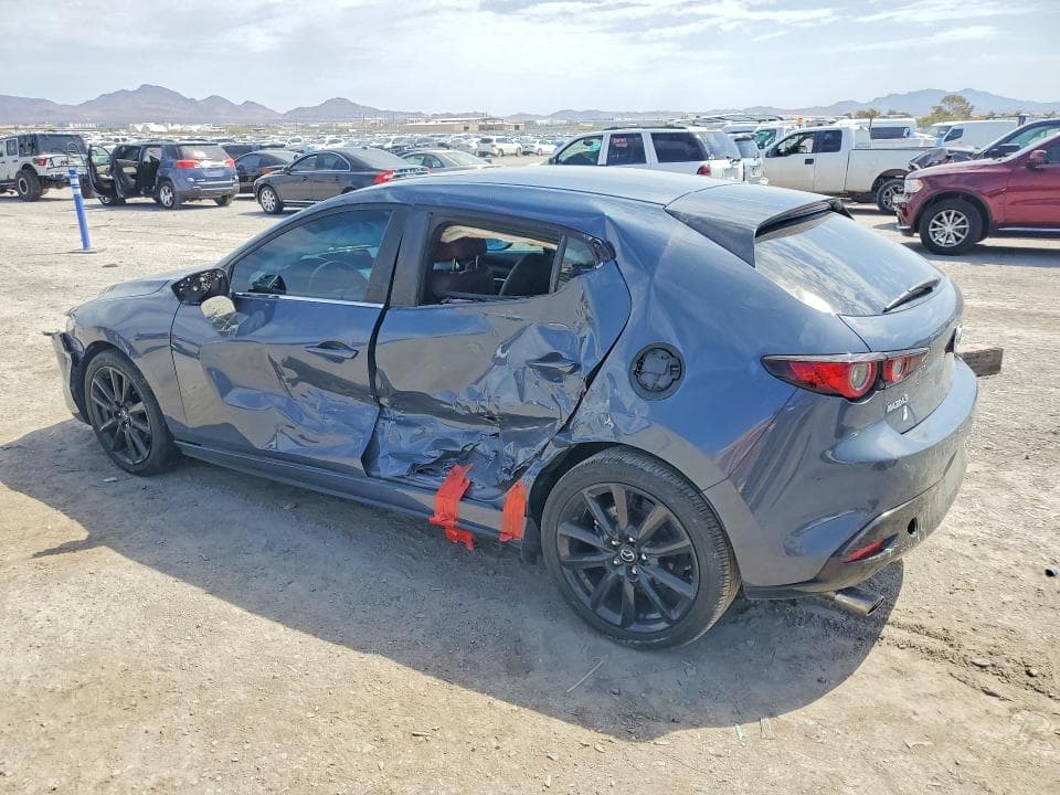 2023 MAZDA 3 PREFERRED 2