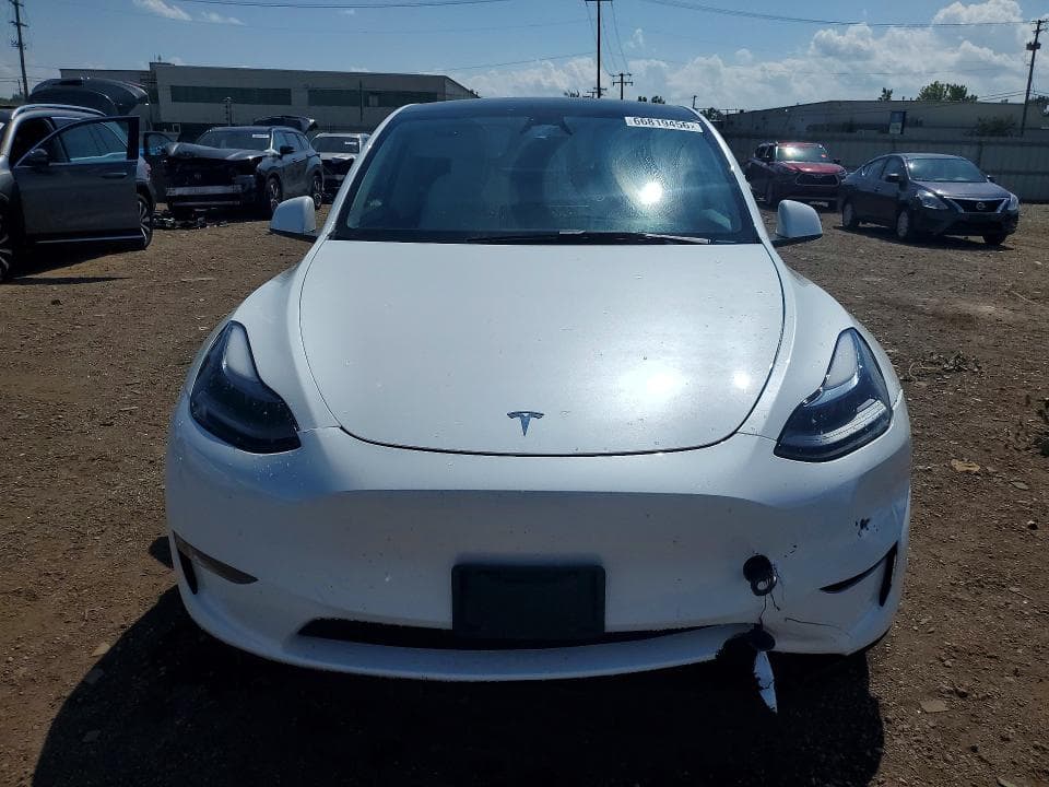 2024 TESLA MODEL Y 5