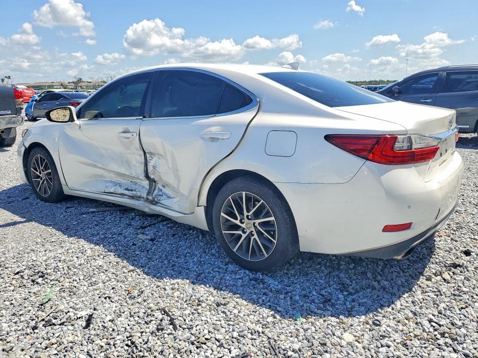 2017 LEXUS ES 350 2