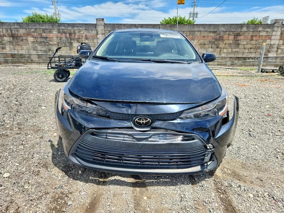 2023 TOYOTA COROLLA LE 5