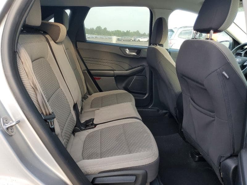 2021 FORD ESCAPE SE 11