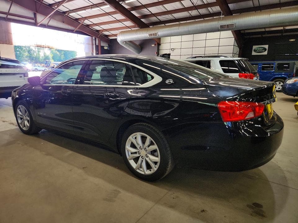 2017 CHEVROLET IMPALA LT 2