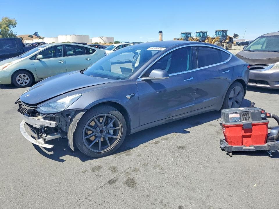 2018 TESLA MODEL 3 - 1