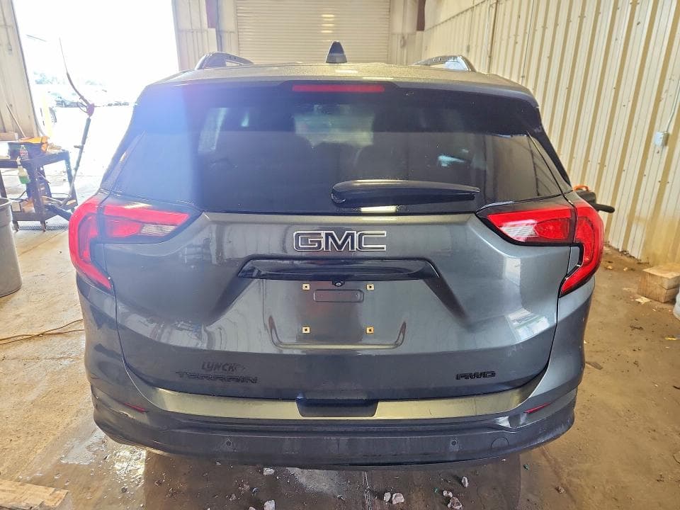 2020 GMC TERRAIN SLE 6