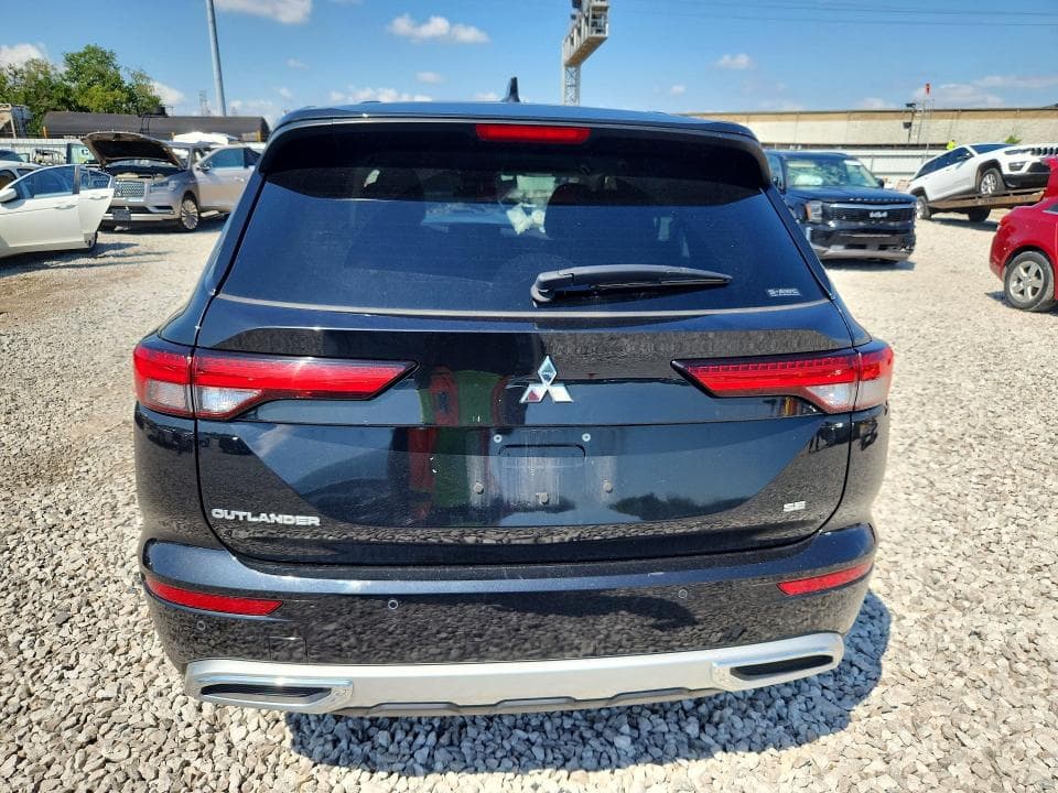 2023 MITSUBISHI OUTLANDER SE 6