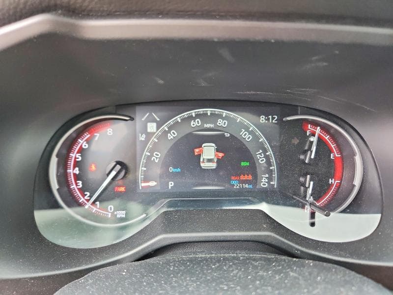 2023 TOYOTA RAV4 XLE 9
