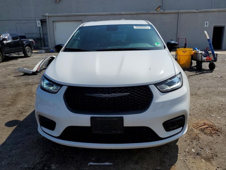2024 CHRYSLER PACIFICA HYBRID SELECT 5
