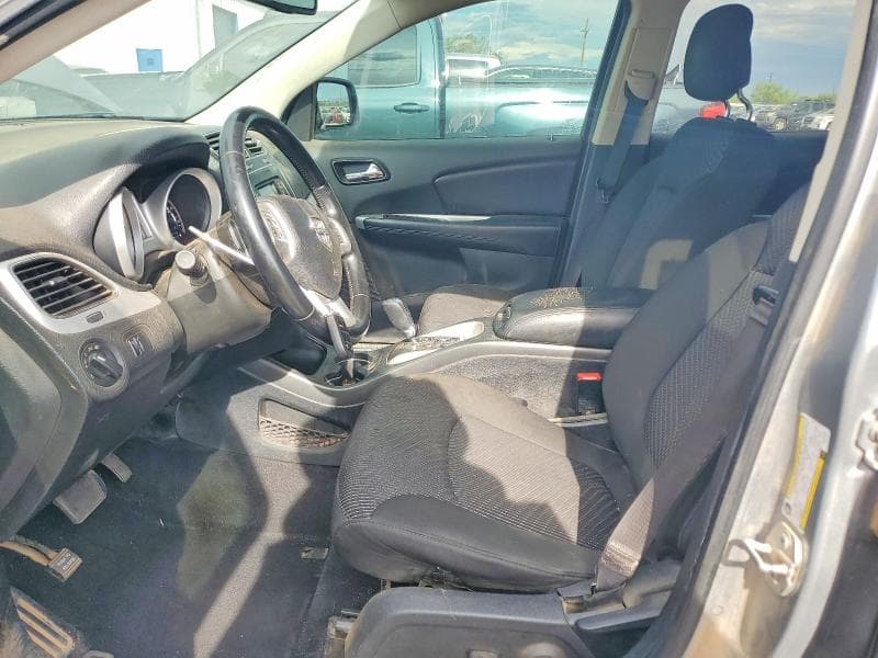 2020 DODGE JOURNEY SE 7
