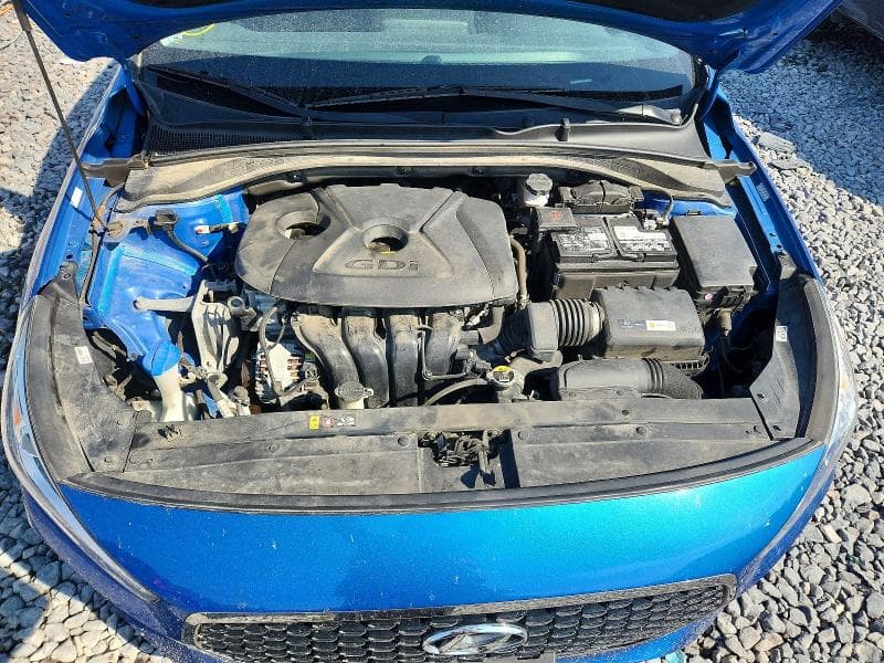 2018 HYUNDAI ELANTRA GT BASE 11