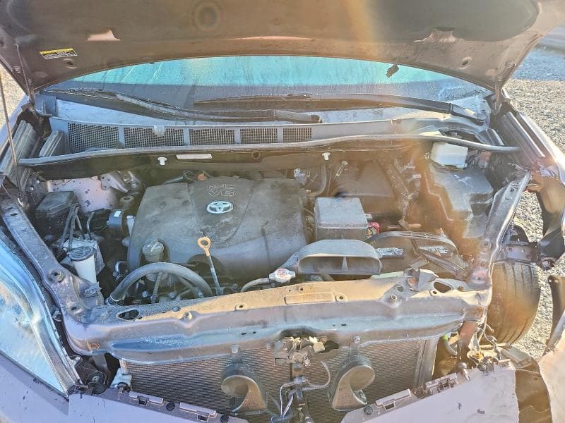 2020 TOYOTA SIENNA XLE PREMIUM 8-PASSENGER 12