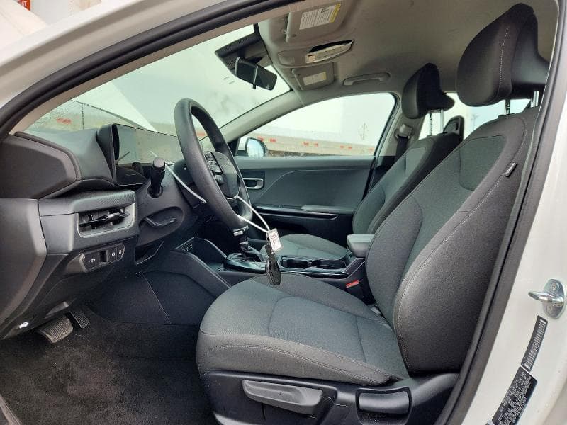 2025 KIA K4 LXS 7