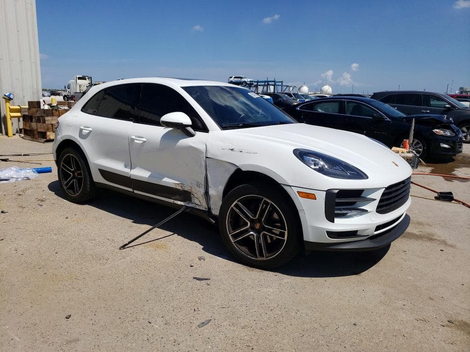 2021 PORSCHE MACAN 4