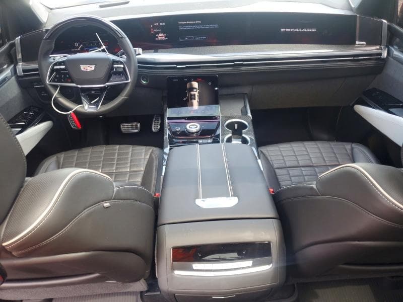 2025 CADILLAC ESCALADE V 8