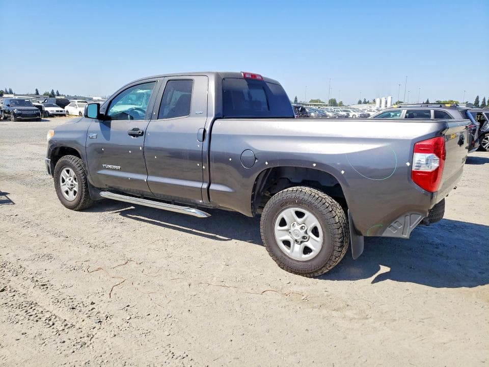 2017 TOYOTA TUNDRA SR5 2