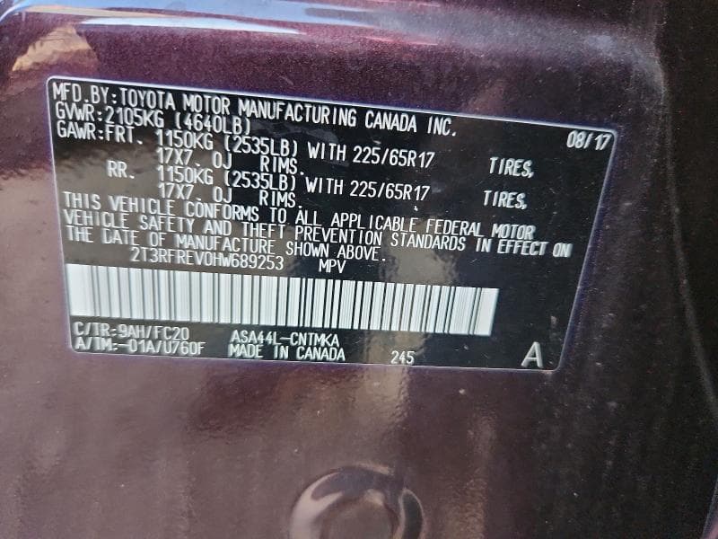 2017 TOYOTA RAV4 XLE 13