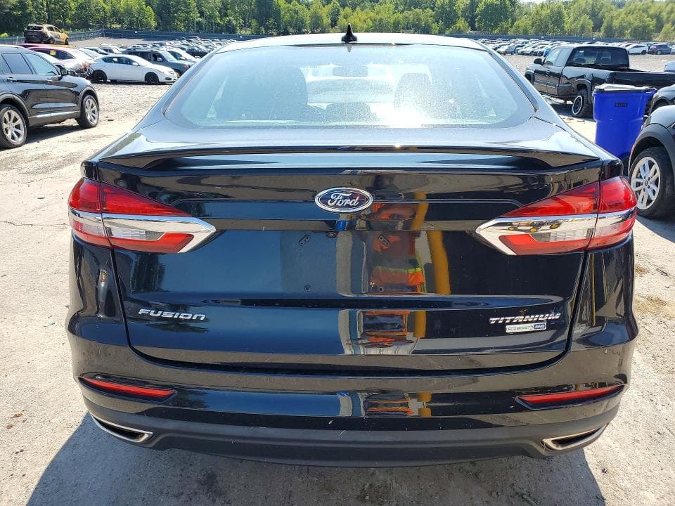 2019 FORD FUSION TITANIUM 6