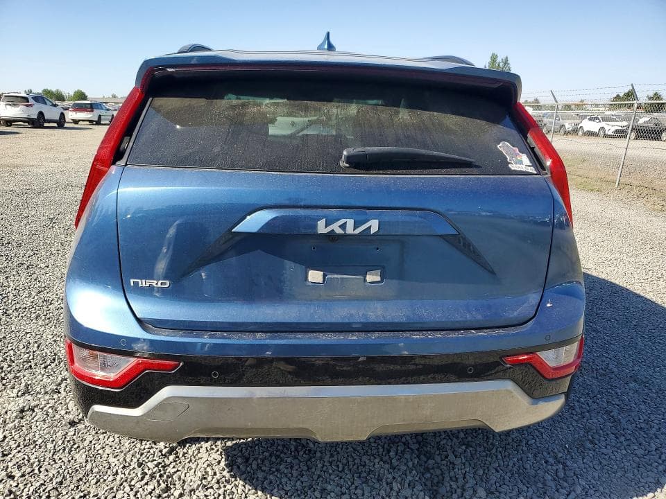 2023 KIA NIRO EX 6