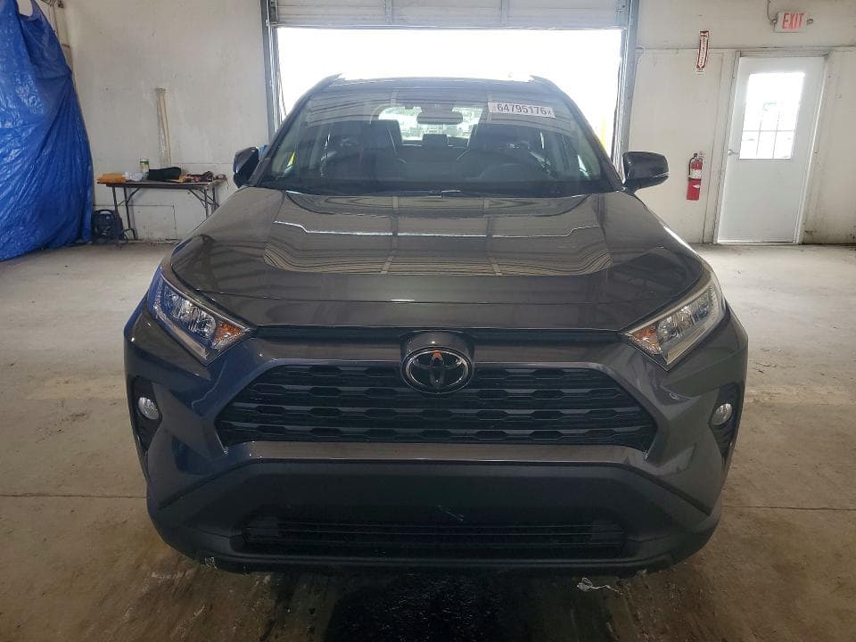 2021 TOYOTA RAV4 XLE PREMIUM 5