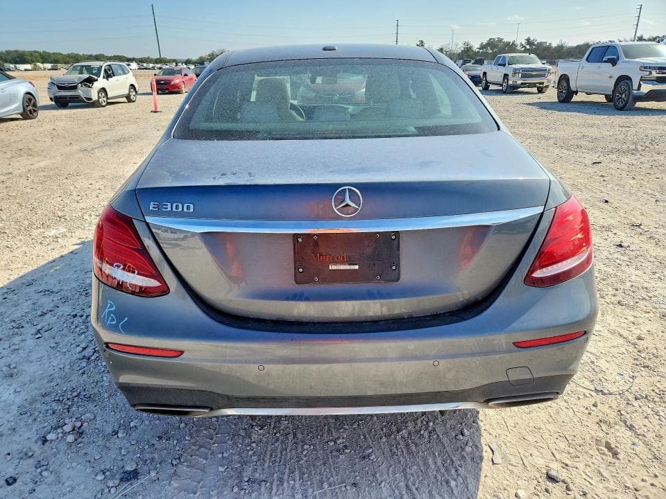 2018 MERCEDES-BENZ E 300 6