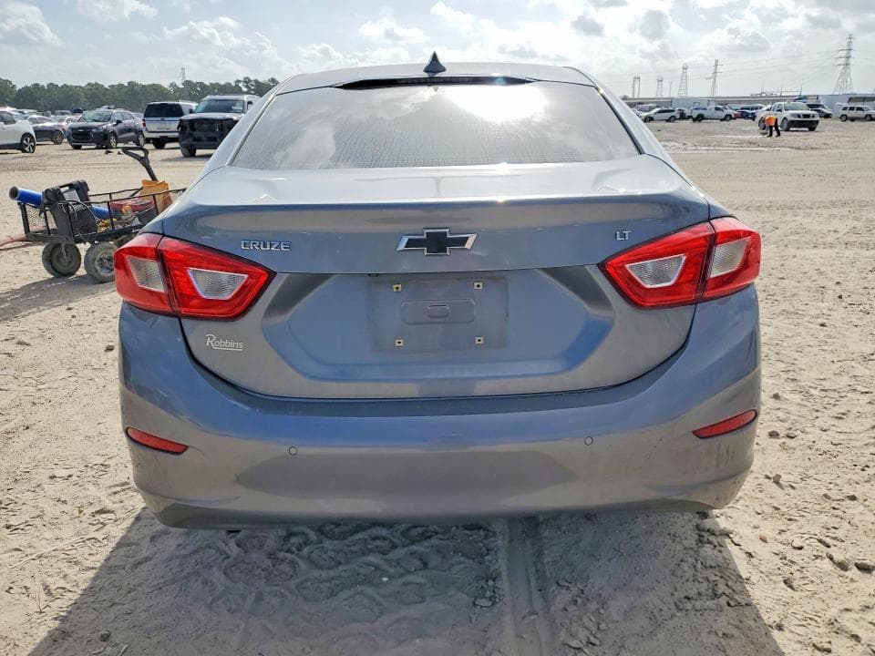 2018 CHEVROLET CRUZE LT 6