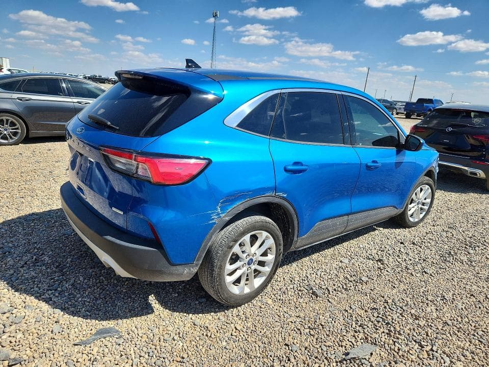 2020 FORD ESCAPE SE 3