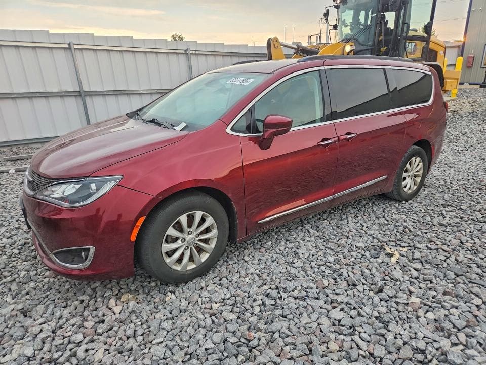 2017 CHRYSLER PACIFICA TOURING L - 1
