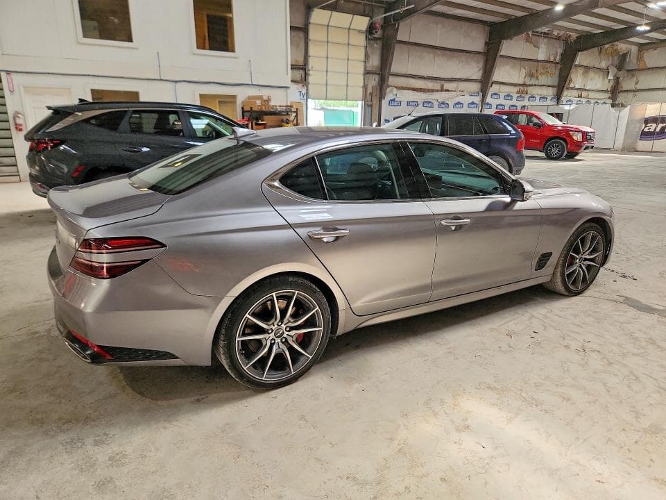 2025 GENESIS G70 2.5T STANDARD 3