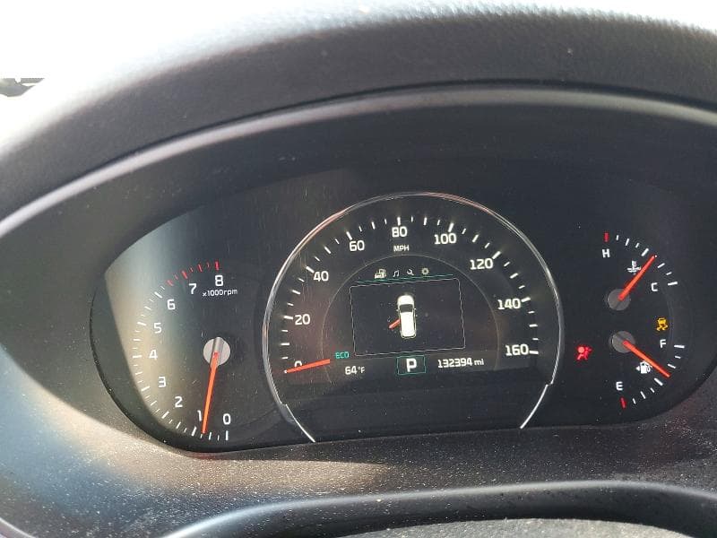 2017 KIA SORENTO EX 9