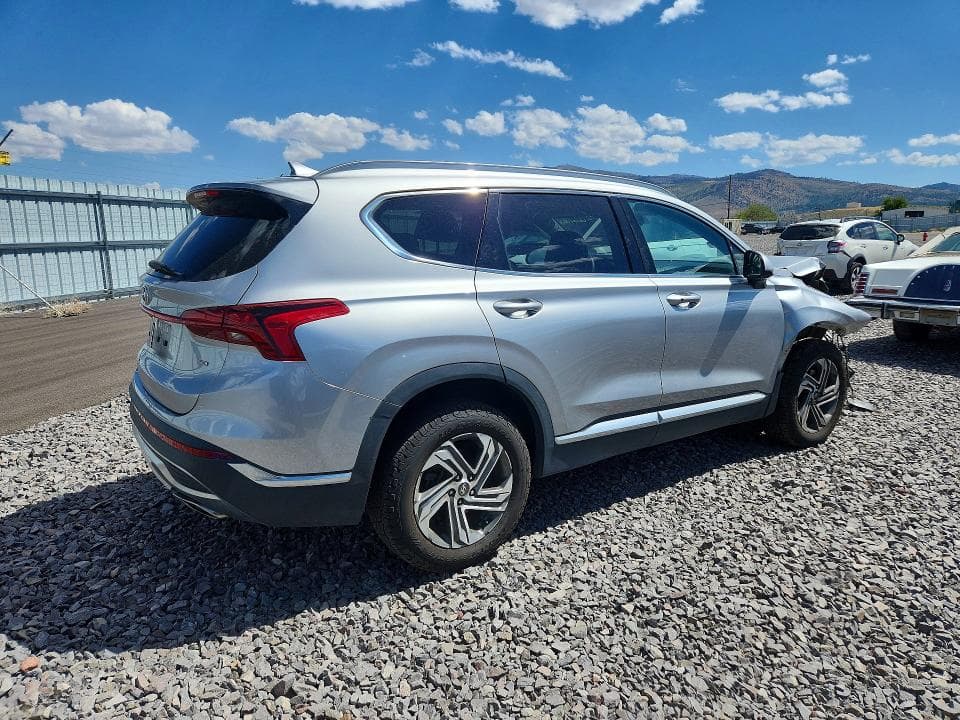 2021 HYUNDAI SANTA FE SEL 3