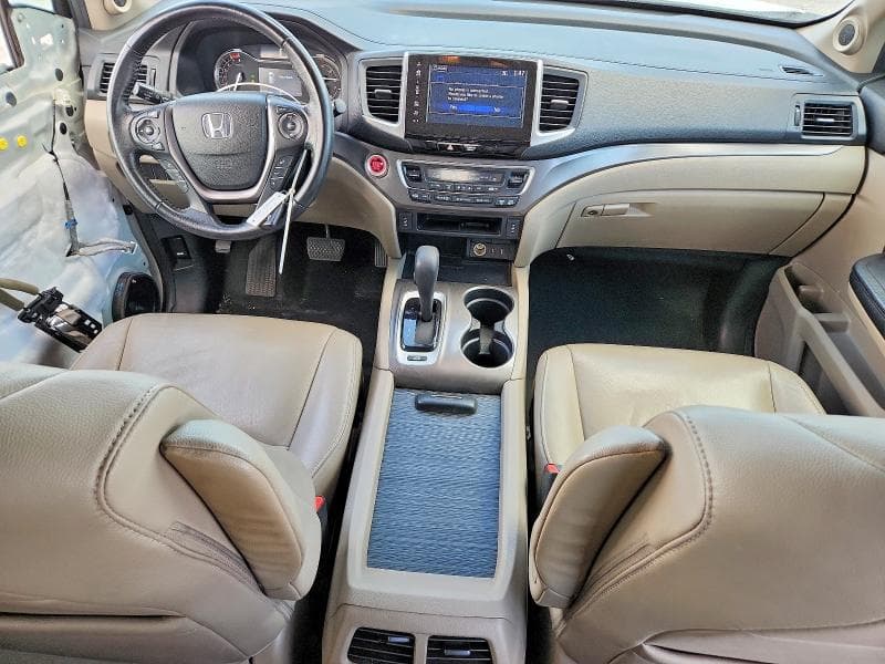 2017 HONDA PILOT EXL 8