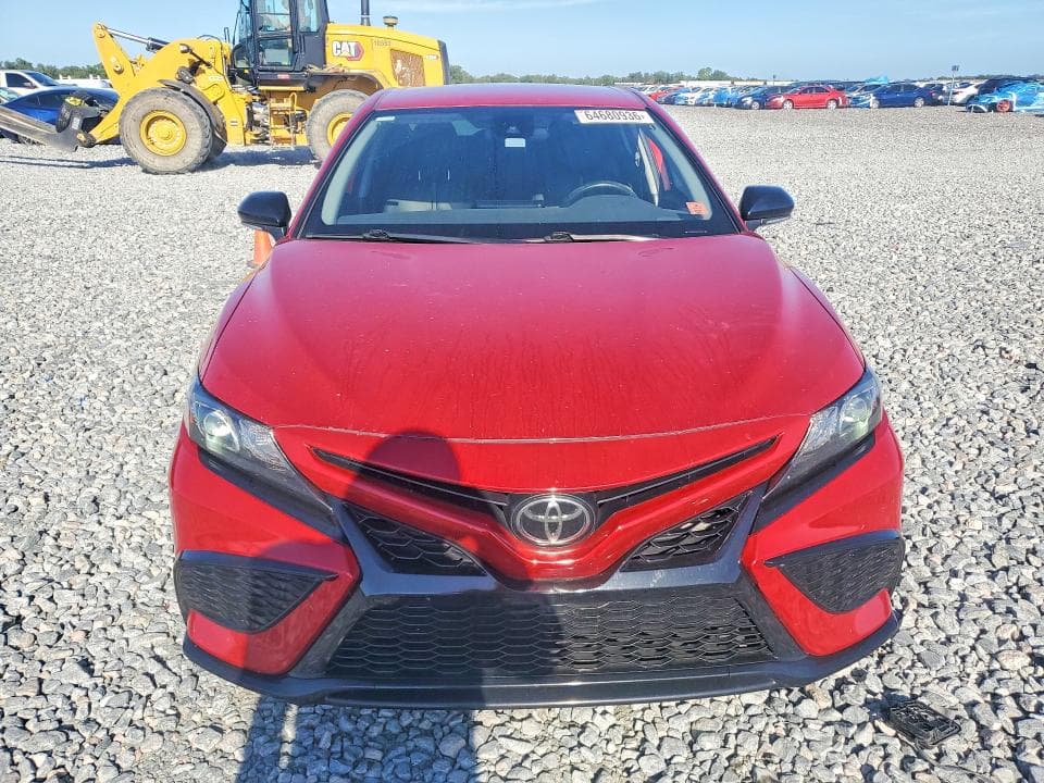 2022 TOYOTA CAMRY SE 5
