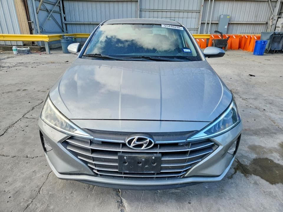 2020 HYUNDAI ELANTRA SEL 5