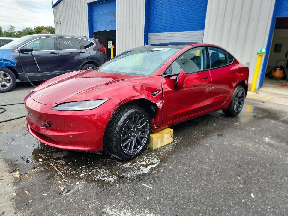 2025 TESLA MODEL 3 - 1
