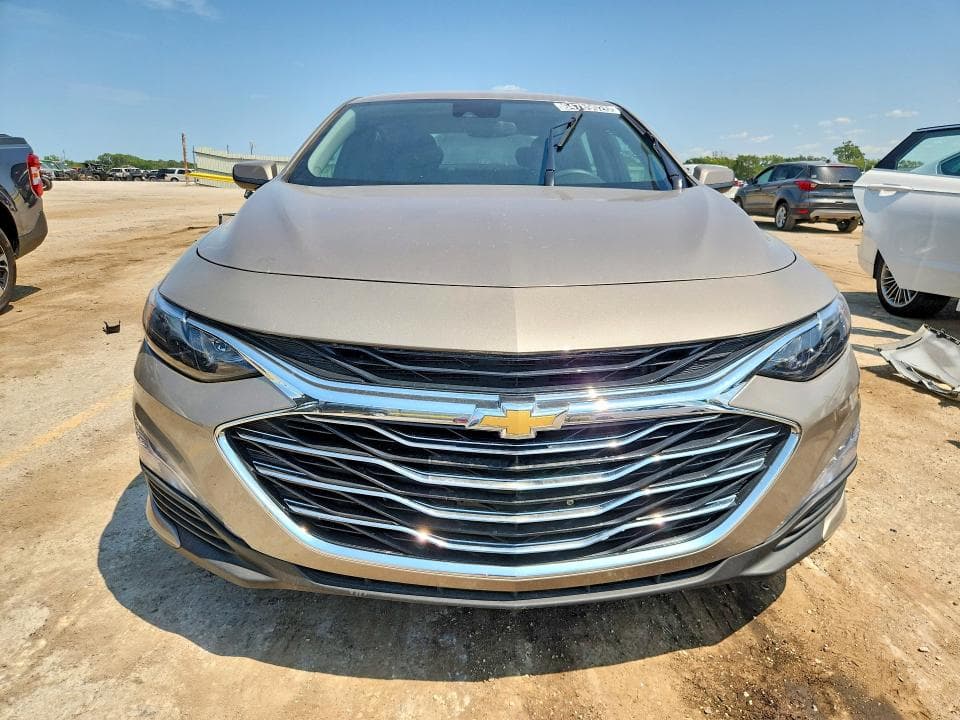 2025 CHEVROLET MALIBU LT 5