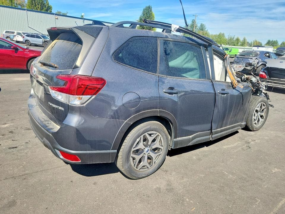 2024 SUBARU FORESTER PREMIUM 3
