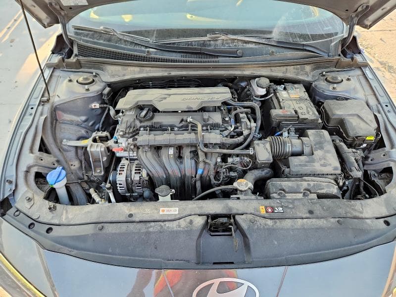 2024 HYUNDAI ELANTRA SE 11