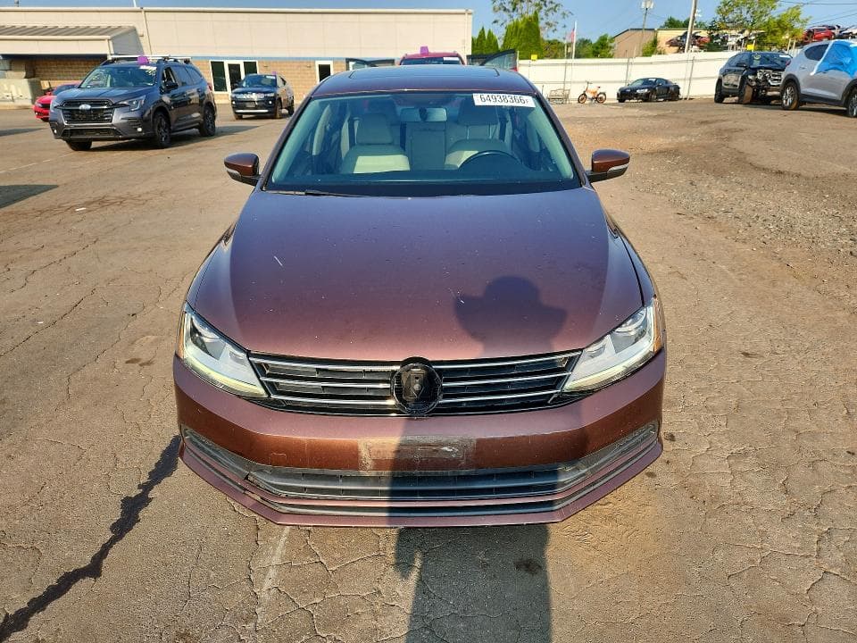 2017 VOLKSWAGEN JETTA SE 5