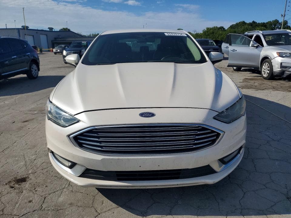 2017 FORD FUSION SE 5