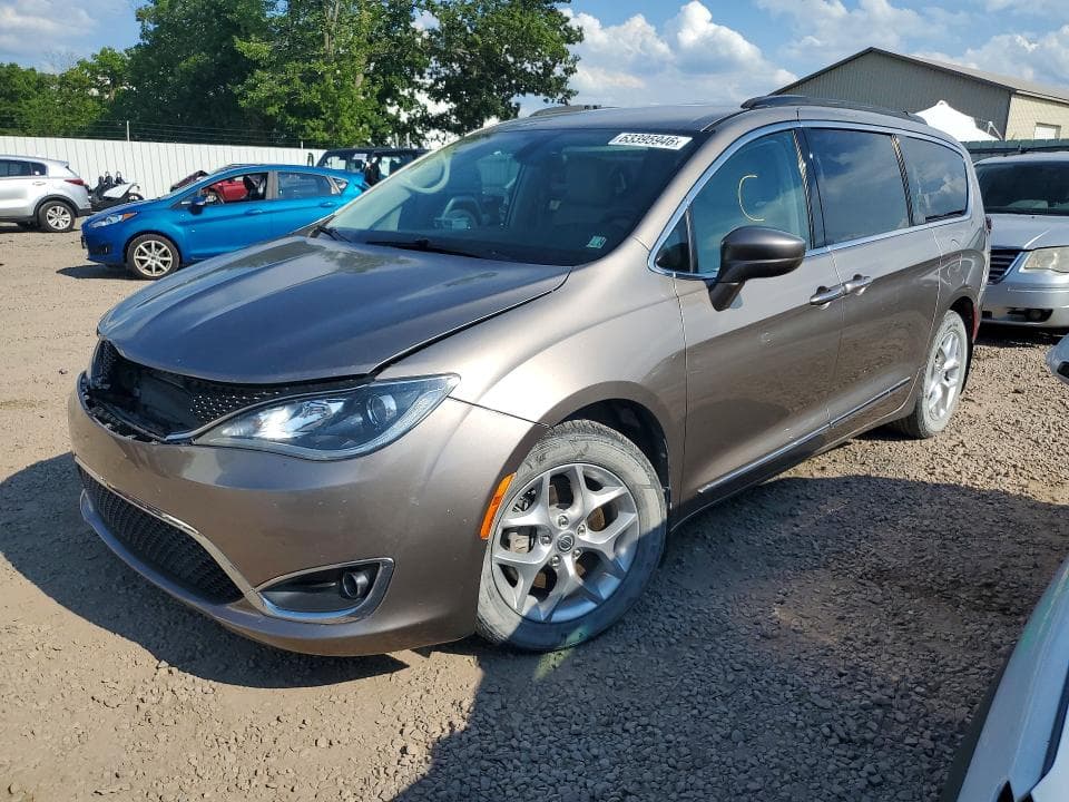 2017 CHRYSLER PACIFICA TOURING L - 1