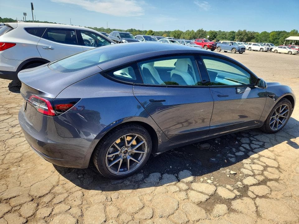 2021 TESLA MODEL 3 3
