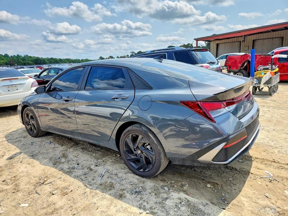 2026 HYUNDAI ELANTRA SEL SPORT 2