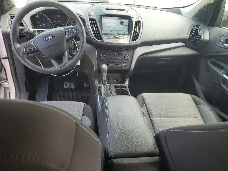 2017 FORD ESCAPE SE 8