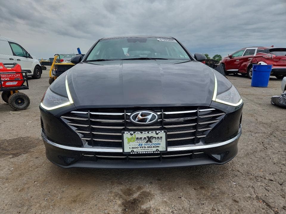 2023 HYUNDAI SONATA SE 5