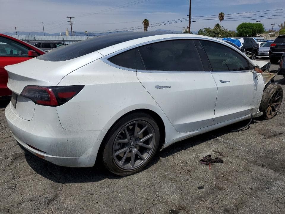 2020 TESLA MODEL 3 3