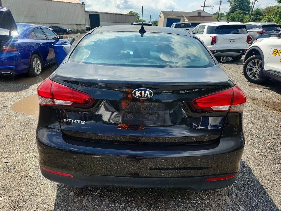 2018 KIA FORTE LX 6