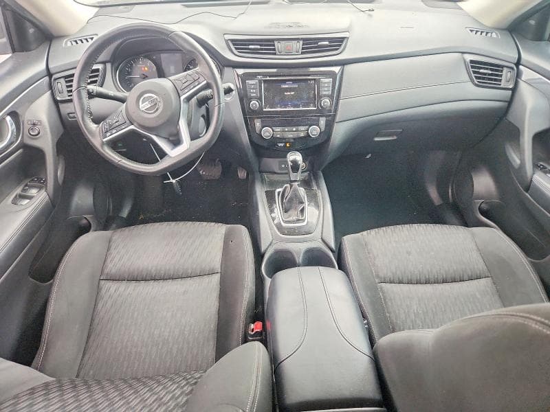 2019 NISSAN ROGUE SV 8